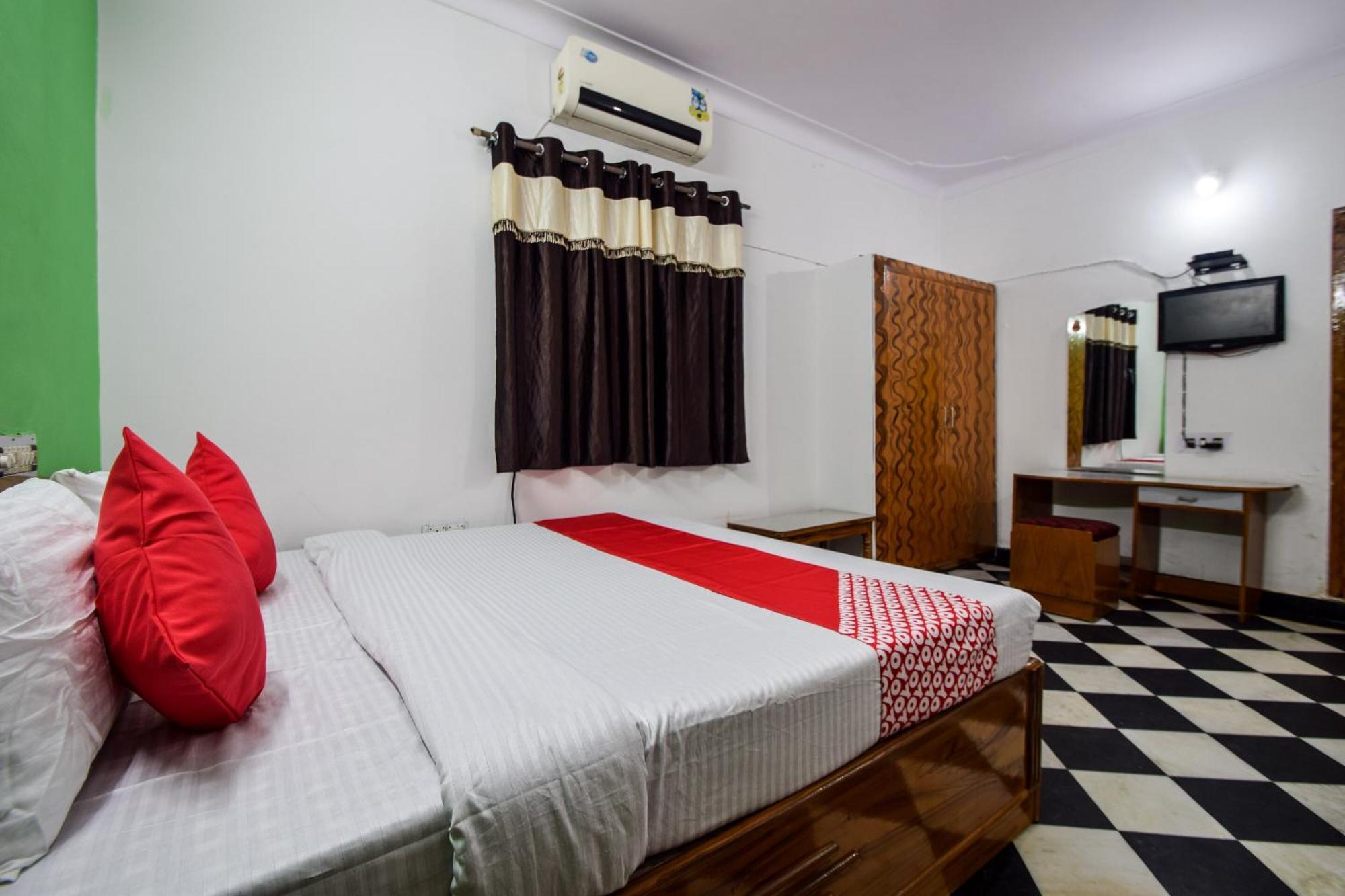 Hotel O Vip Udaipur Exterior photo